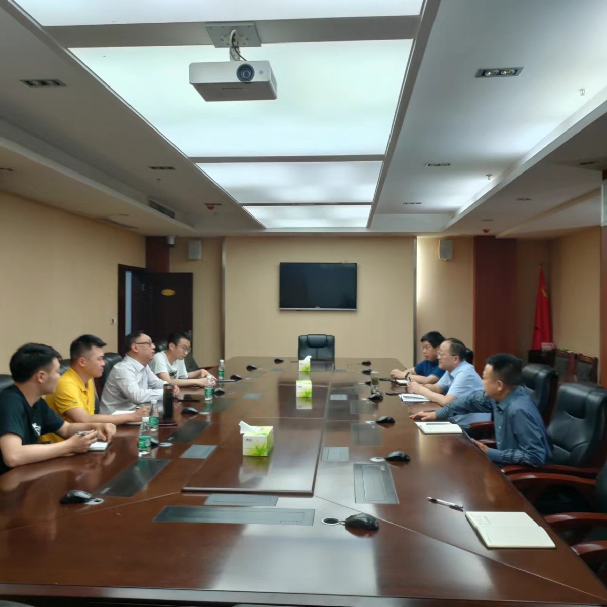 集团与涪陵农发行召开银企座谈会
